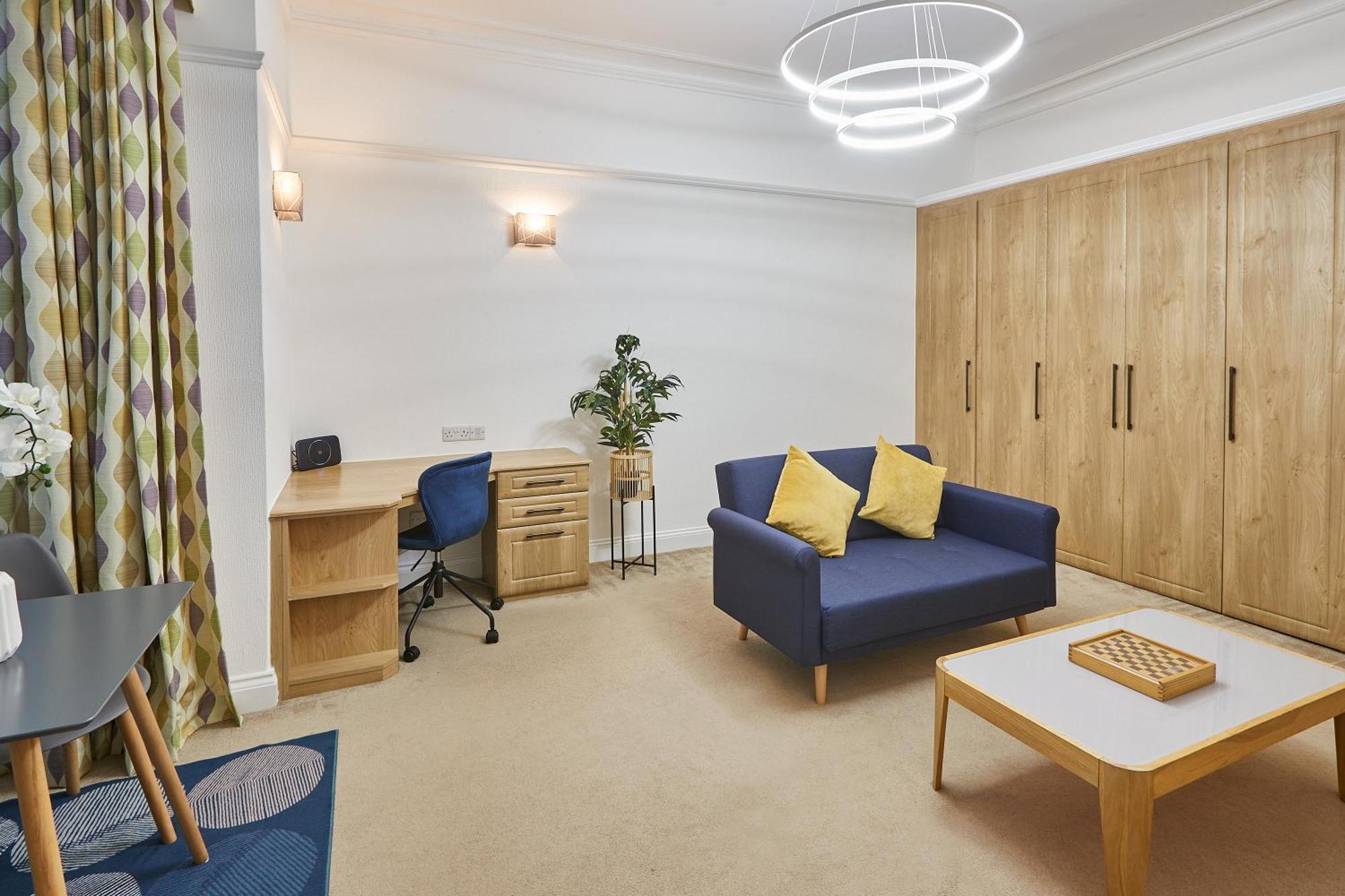 Host & Stay - Thamesview Staines-upon-Thames Ngoại thất bức ảnh